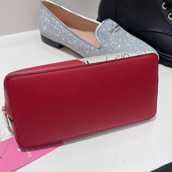 Kate Spade Disney X Kate Spade New York Cruella Makeup Bag
Red Multi - Picture 8 of 16